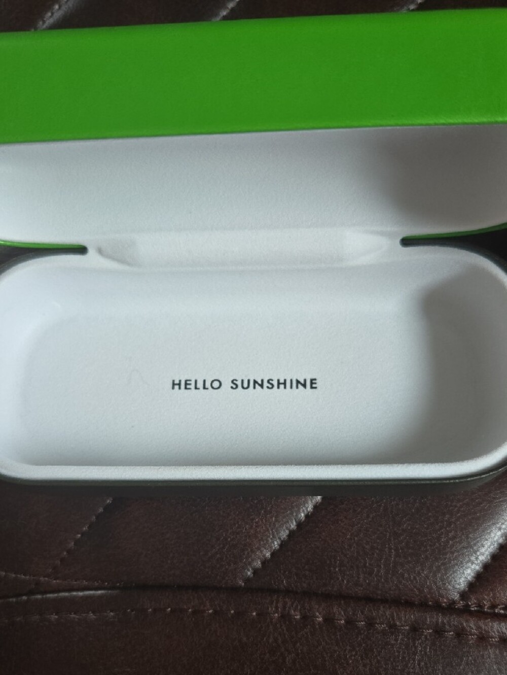kate spade Bright Green Hard Eyewear Case💚♠️ - Picture 6 of 9
